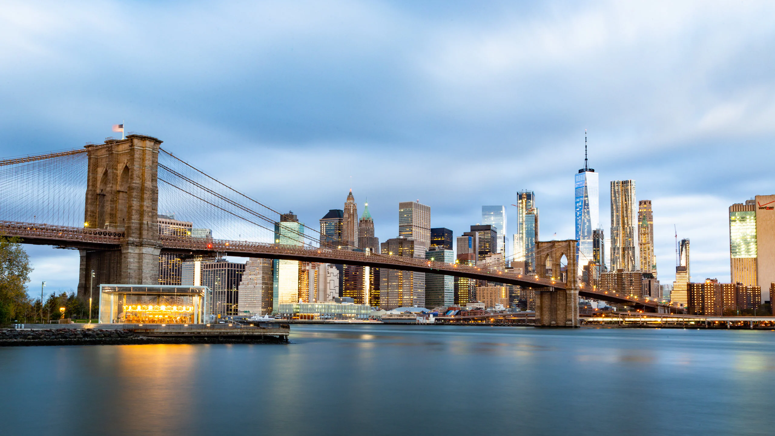 Jembatan Brooklyn: Ikon Arsitektur dan Penghubung Kota New York