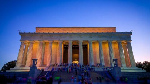 Lincoln Memorial: Simbol Kebebasan dan Persatuan Amerika Serikat