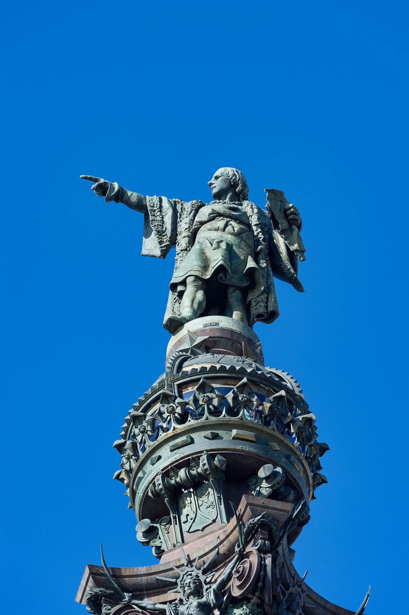 Monumen Columbus di Barcelona: Ikon Sejarah dan Simbol Keberanian Laut