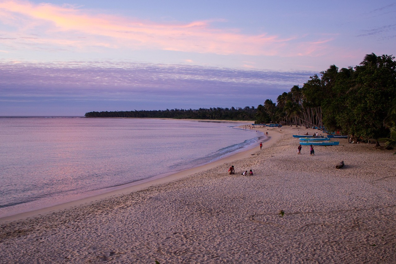 Pantai Pagudpud: Permata Tersembunyi di Utara Filipina