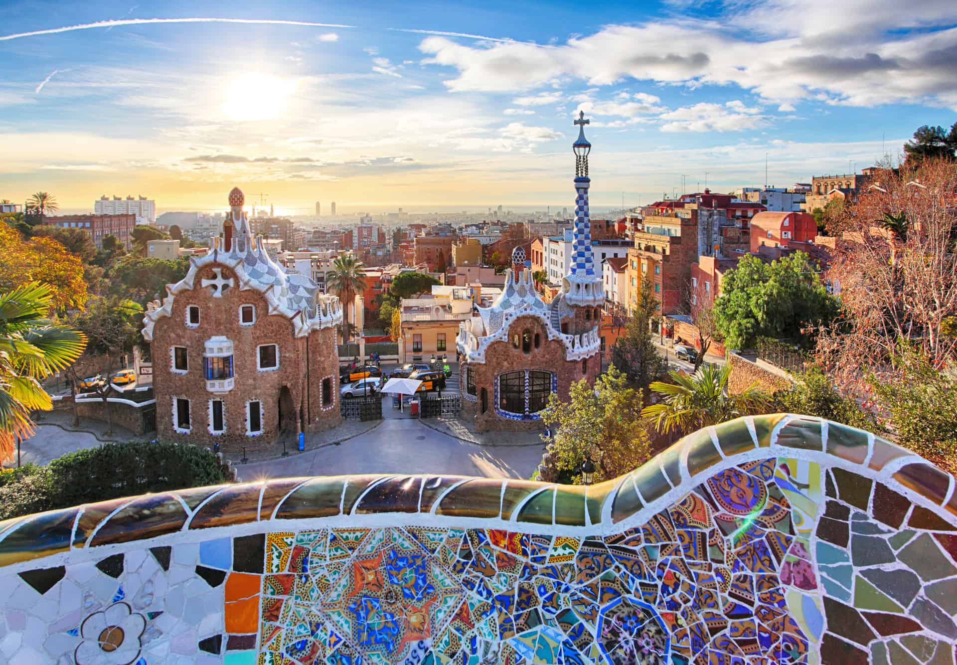 Park Güell: Keindahan Arsitektur dan Alam di Barcelona