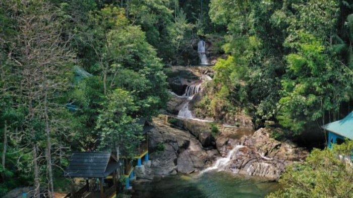 Keindahan Air Terjun Ulu Maras di Tengah Alam Asri