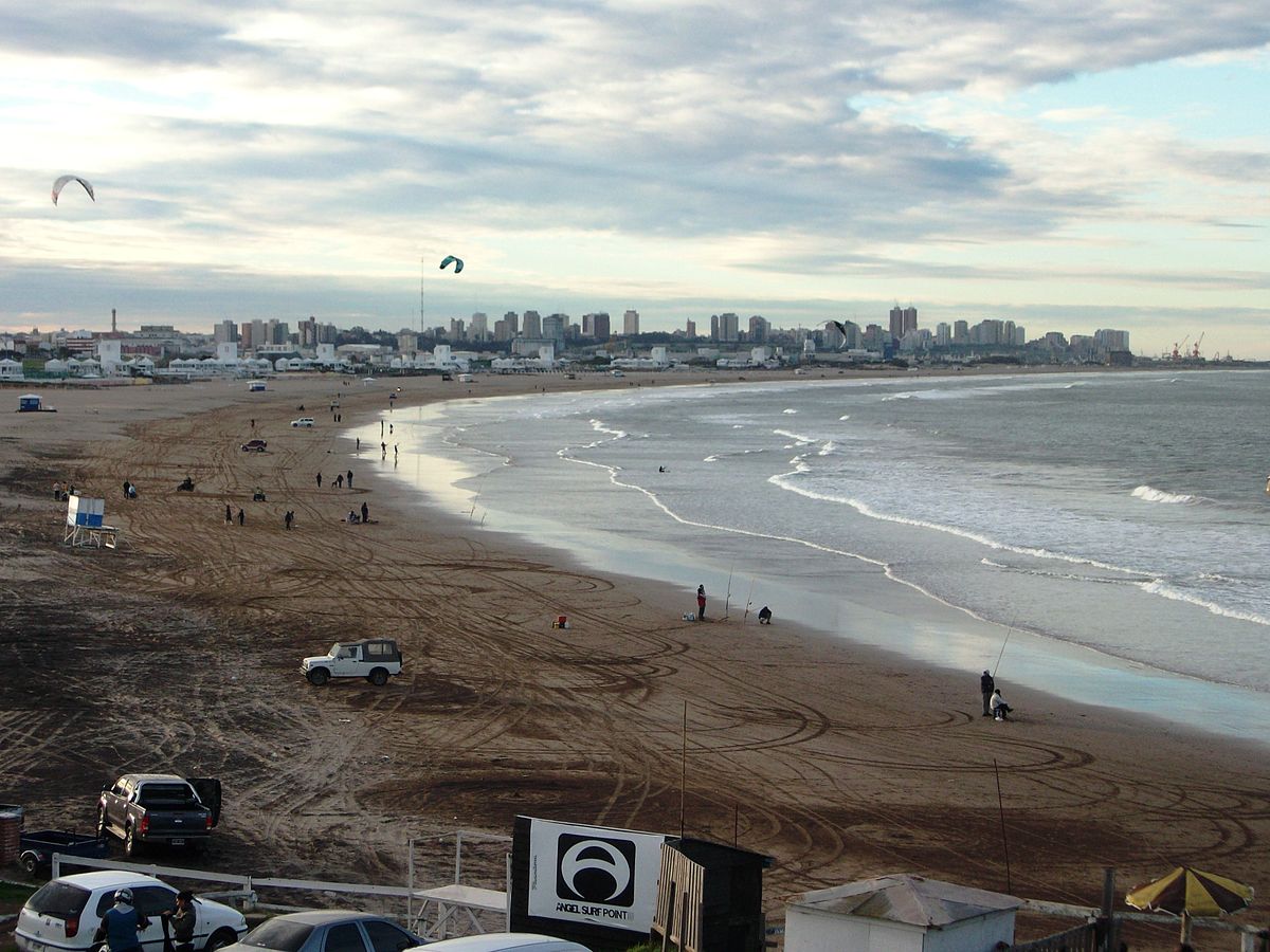 Pantai Punta Mogotes: Pantai Indah di Mar del Plata