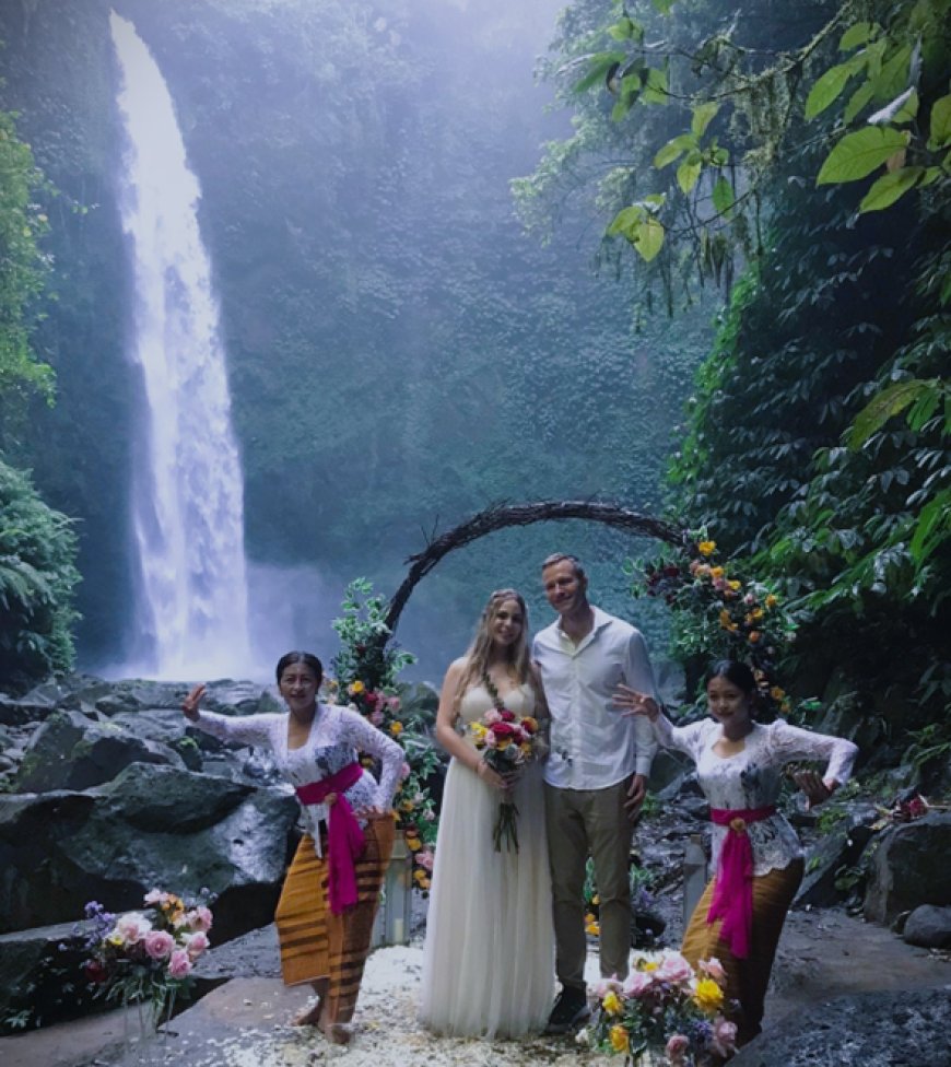 Keindahan Air Terjun Pengantin di Tengah Alam Bali