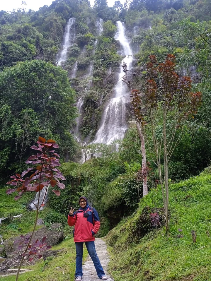 Keindahan Air Terjun Tilu: Pesona Alam di Garut