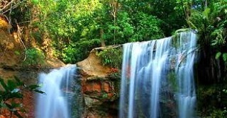 Keindahan Alam Air Terjun Bahuga di Kabupaten Penajam Paser Utara