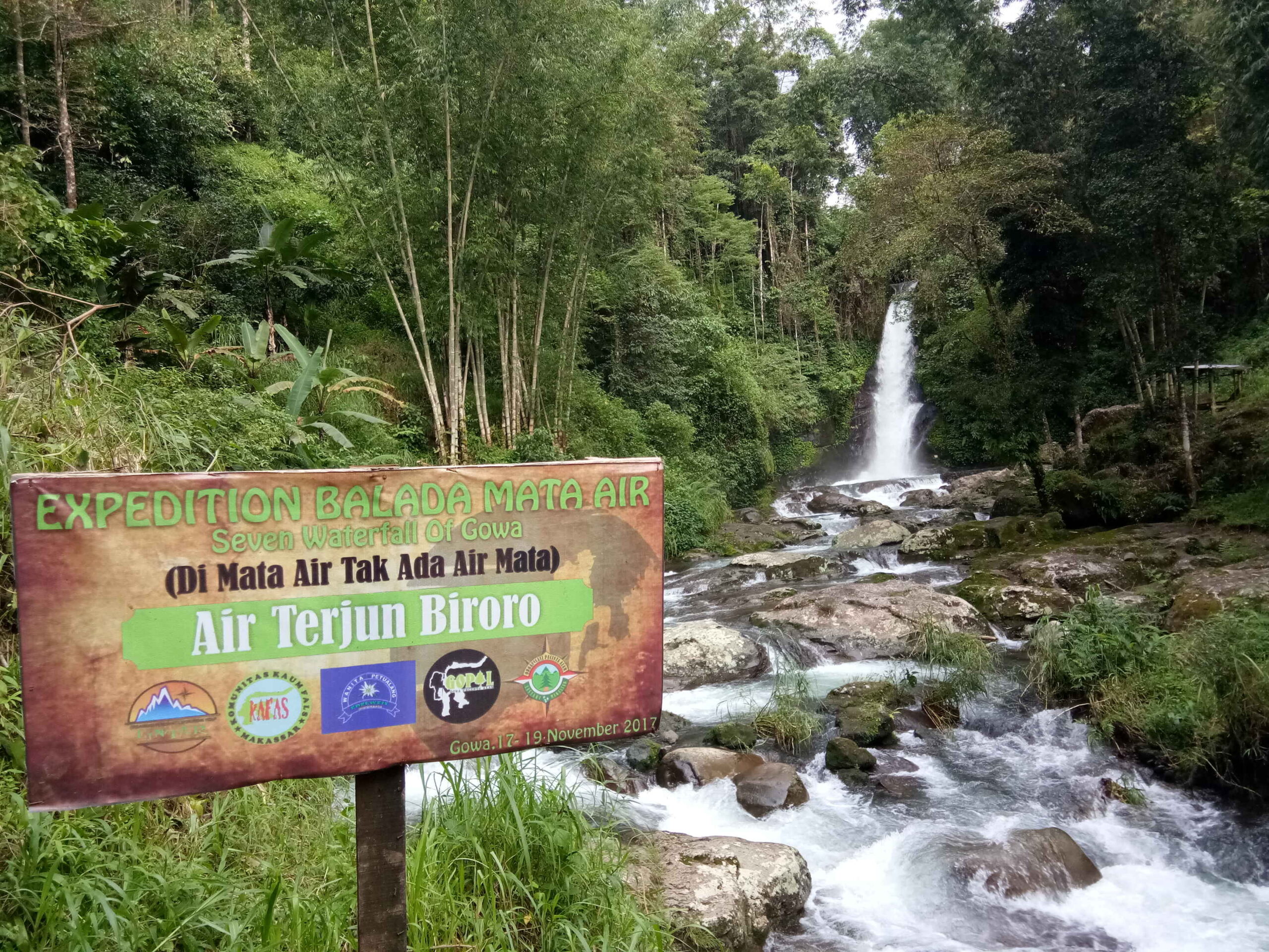 Keindahan Alam Air Terjun Biroro di Tegalalang Bali