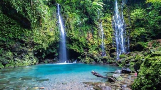 Keindahan Alam Air Terjun Cijantung yang Menawan