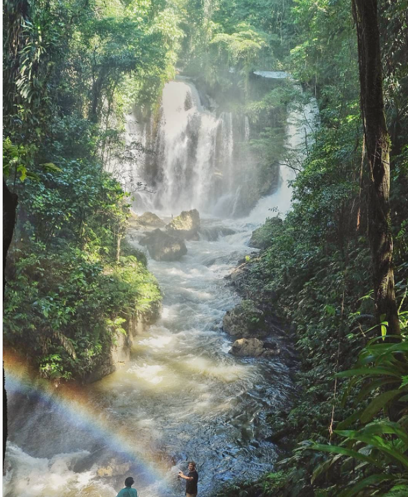 Keindahan Alam Air Terjun Wabudori di Kabupaten Sumba Barat