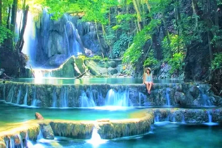 Keindahan dan Pesona Air Terjun Sosial di Alam Terbuka