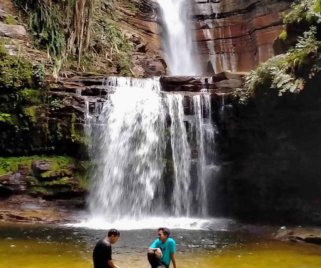 Keindahan Air Terjun Aek Martua di Sumatera Utara