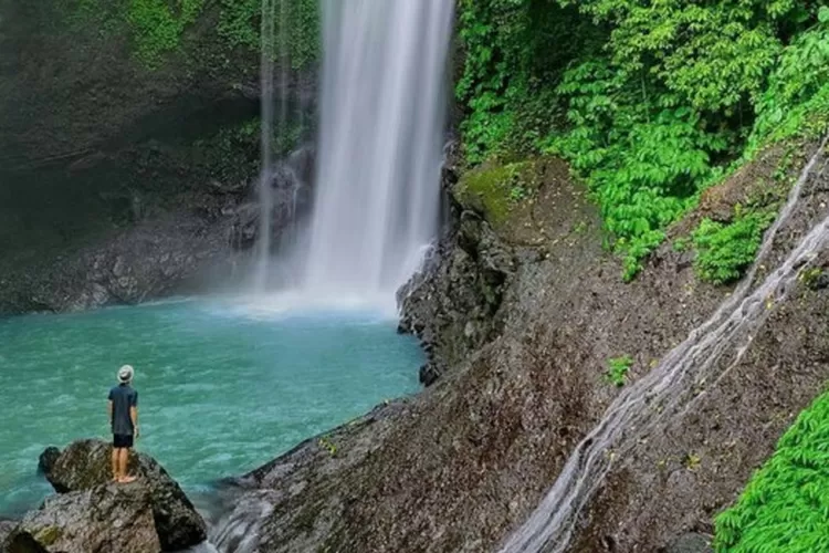 Keindahan Air Terjun Anglo: Surga Tersembunyi di Bali