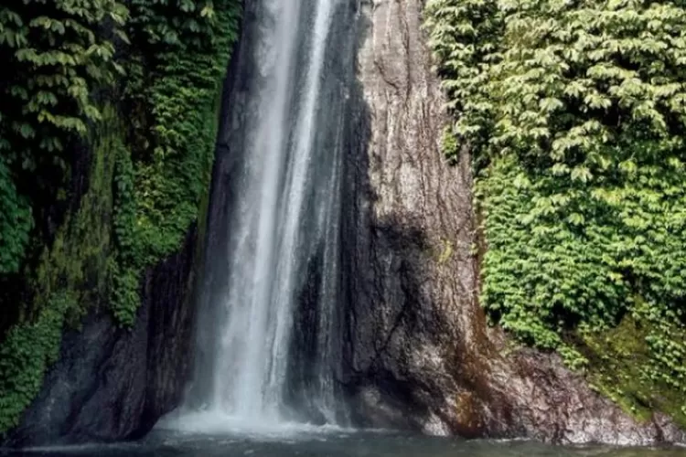 Keindahan Air Terjun Huntuk: Pesona Alam yang Menakjubkan