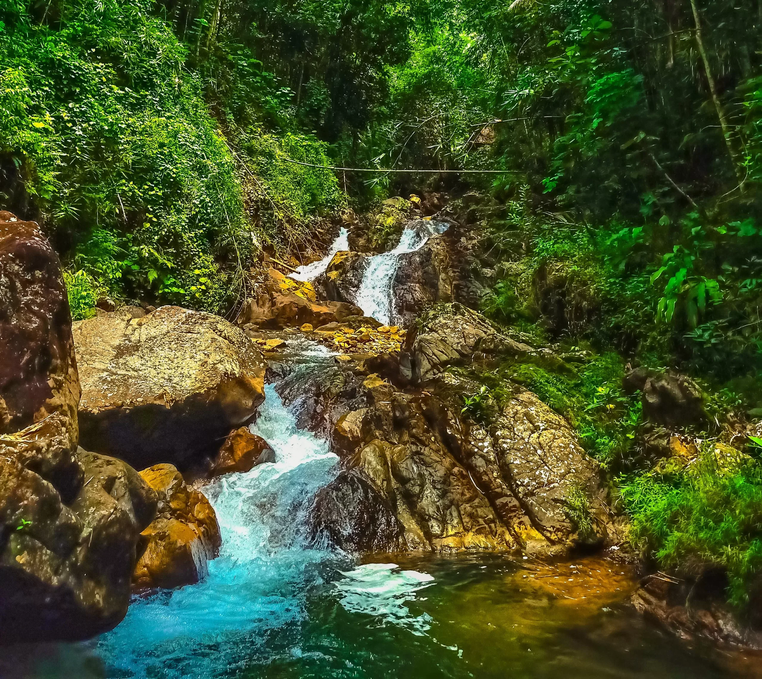 Keindahan Air Terjun Siklotok-Silangit di Kabupaten Blora
