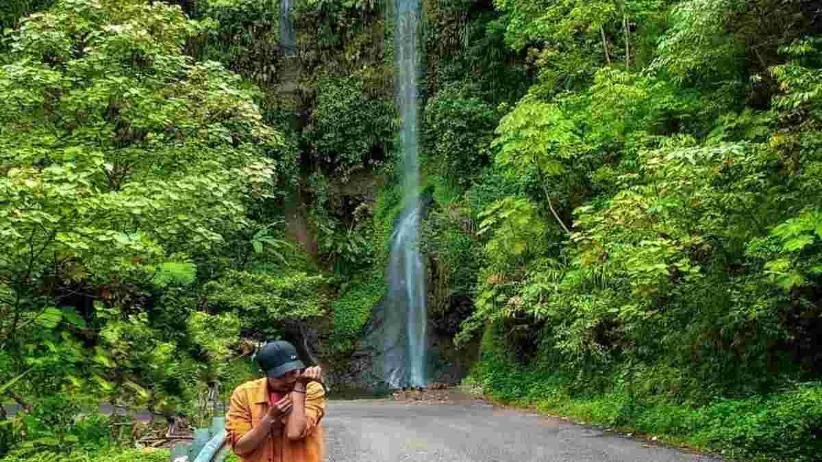 Keindahan Air Terjun Ceret di Bandung yang Menakjubkan