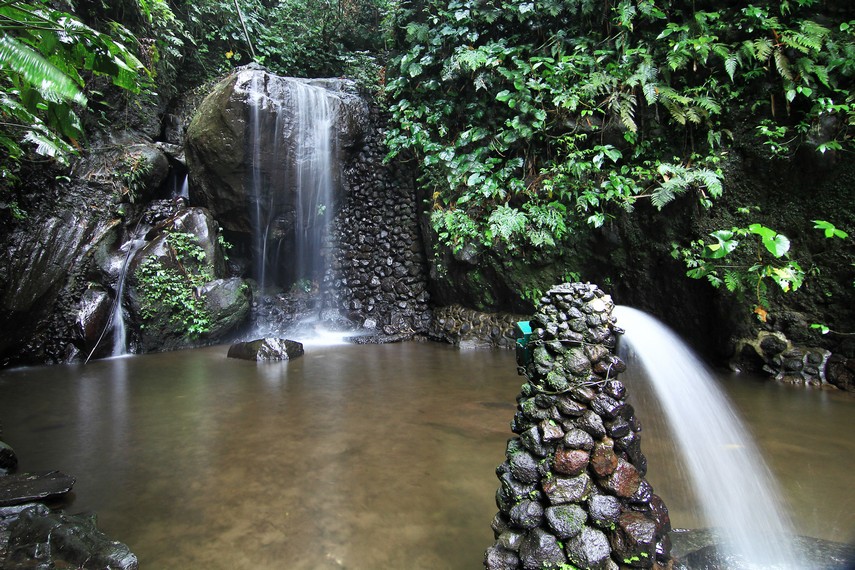 Keindahan Air Terjun Sidomba di Sumatera Utara