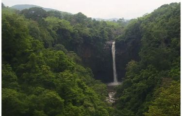 Keindahan Alam Air Terjun Ciruti di Kabupaten Pasuruan