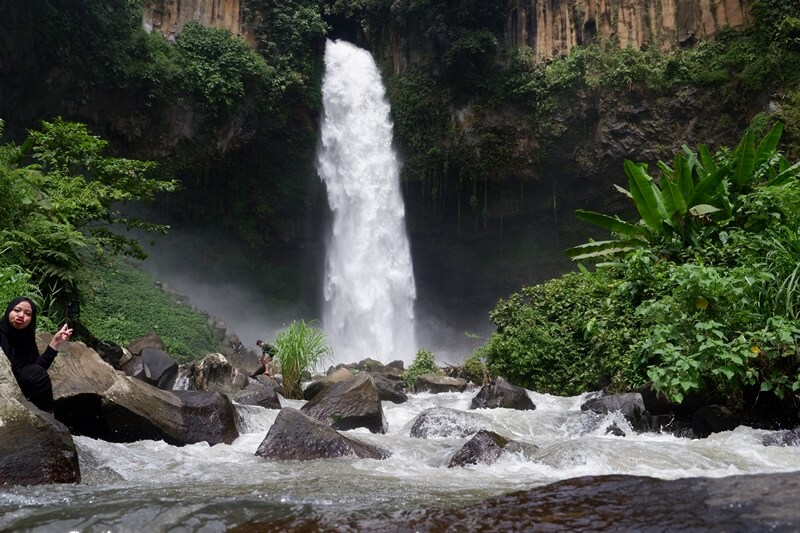 Keindahan Alam Air Terjun Kepala Curup di Bengkulu
